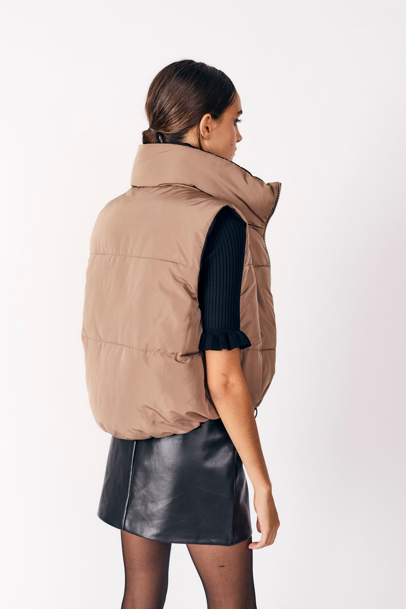Kansas Reversible Puffer Vest