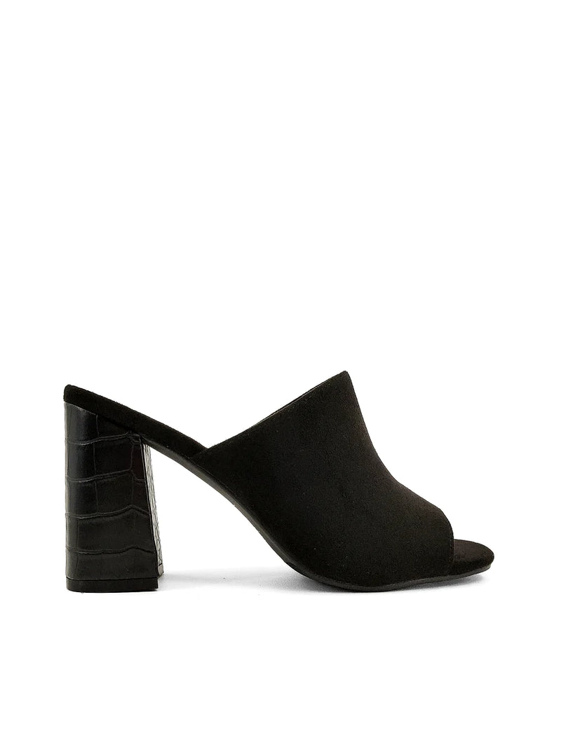 Gaia Suede Heel