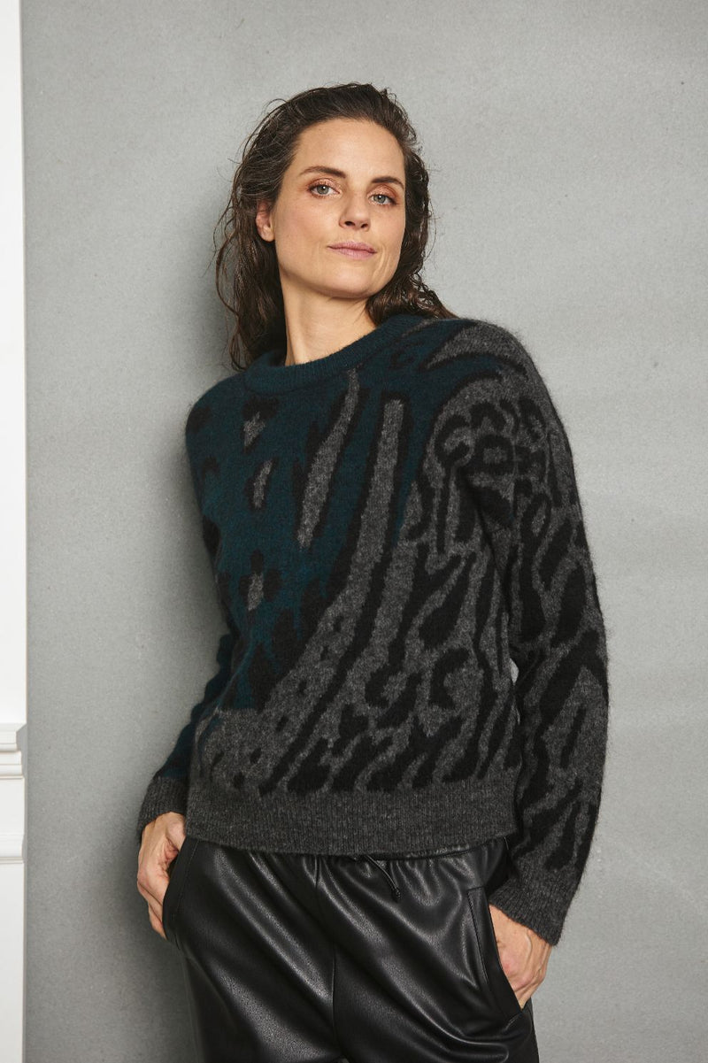 Sage LS Leo Pullover